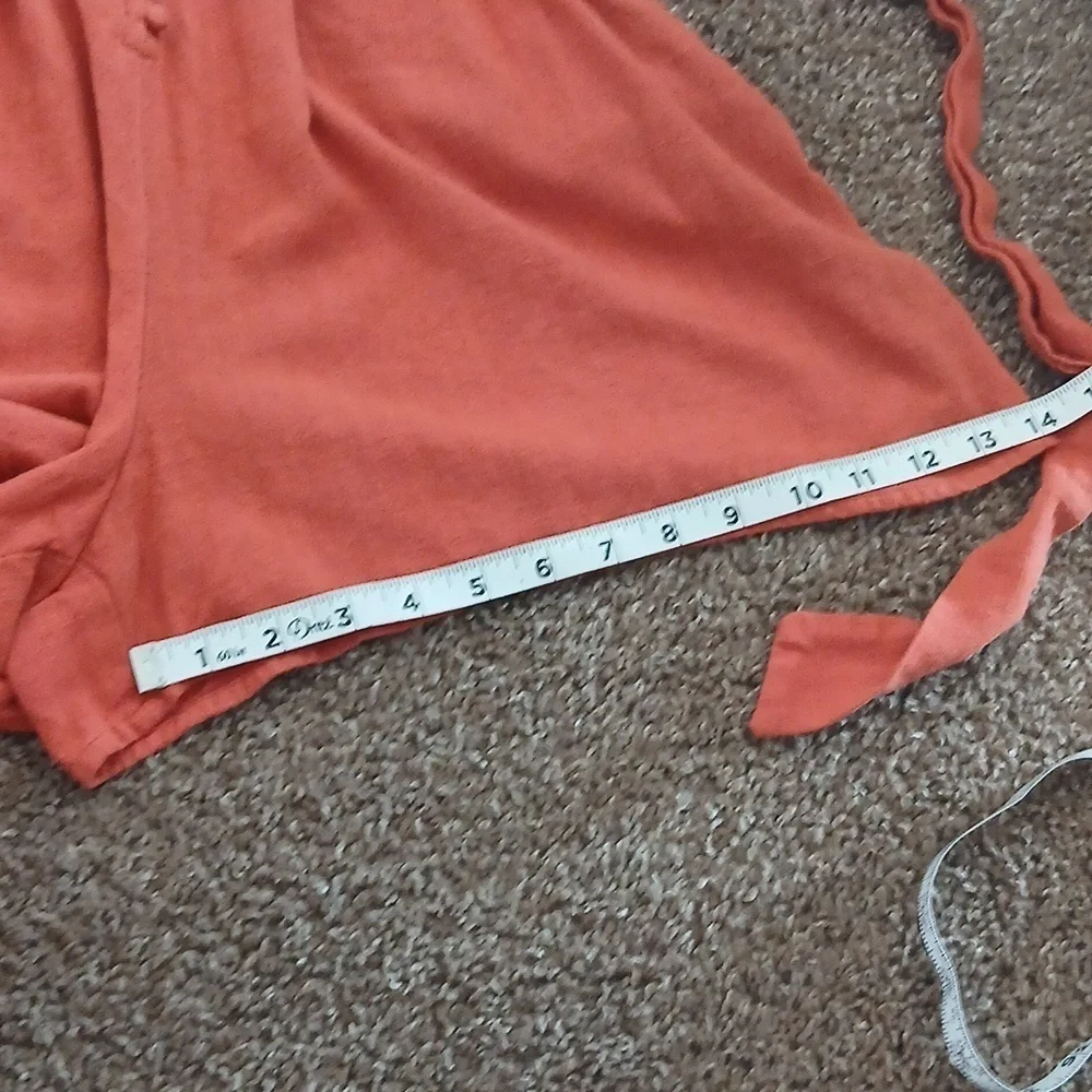 Lush coral solid tie waist Romper size Small - Picture 12 of 15